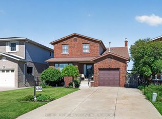 400 Eaglewood Dr, Hamilton, ON L8W2S9