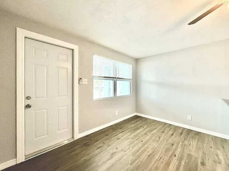 638 180th Ave E #2 — Photo 20