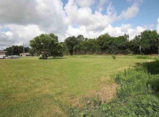 Georgia Ave, Groves, TX 77619