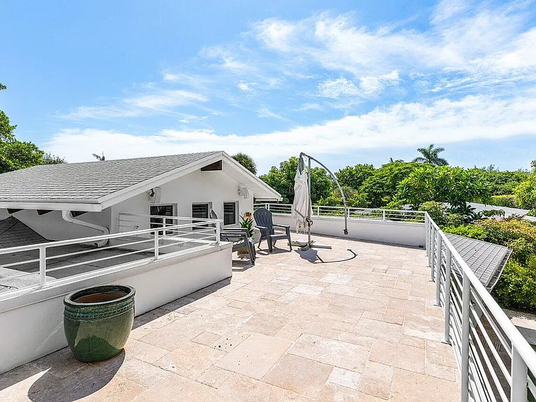 6130 Ridge Ln — Photo 30