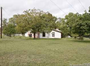 15300 Bradley Rd, Atascosa, TX 78002
