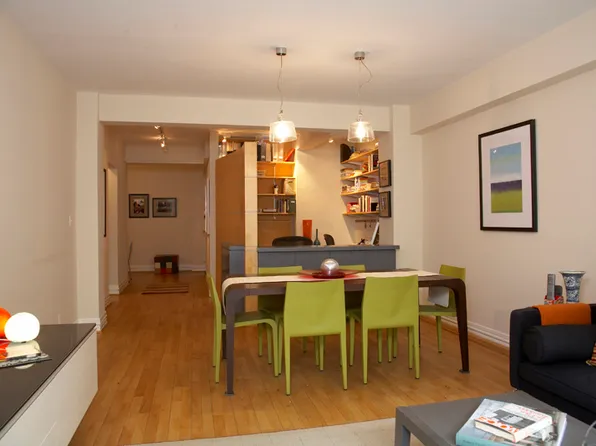 15 West 12th Street image 1 of 2