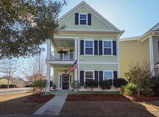 207 Lotz Dr, Summerville, SC 29483