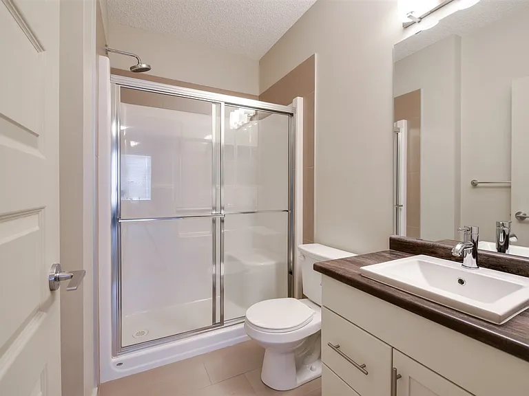 1144 Adamson Dr SW #204 — Photo 12