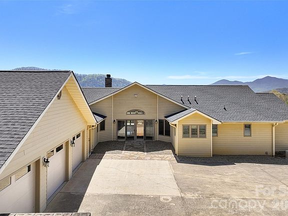 4th image of 151 Kerr Rd