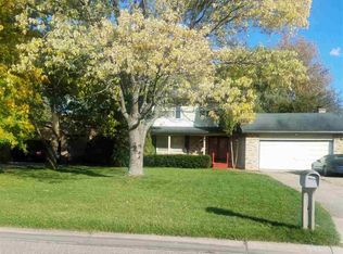 5262 Old Franklin Rd, Grand Blanc, MI 48439