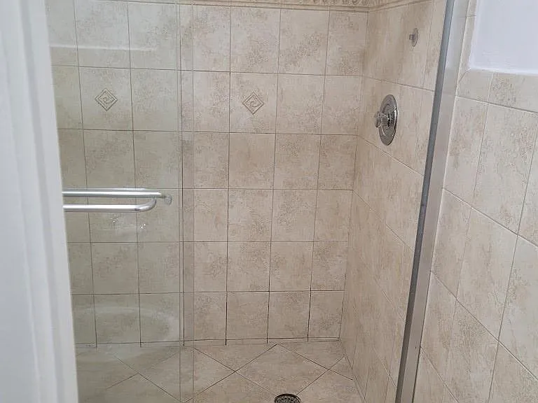 739 NW 92nd Ave — Photo 15