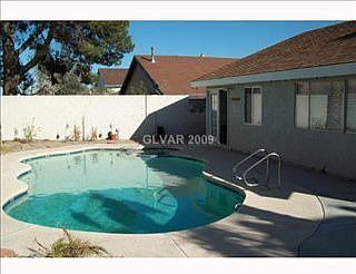 1st image of 6980 Mountain Moss Dr