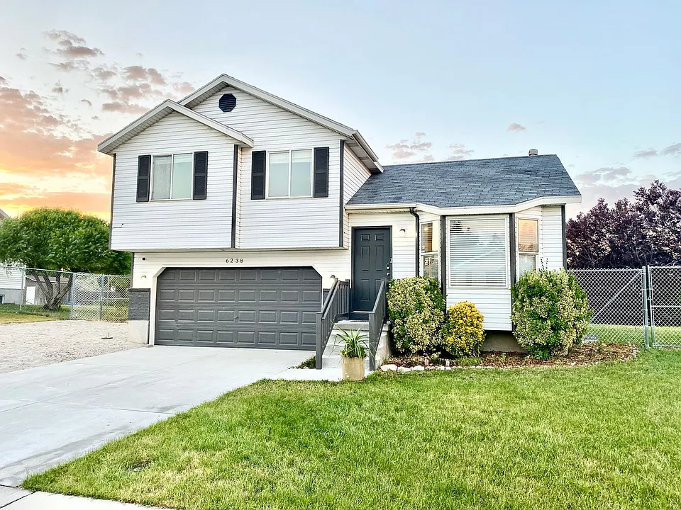 6238 W Contadora Dr
