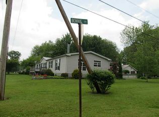 1516 Bonnie Dr, Jamestown, PA 16134