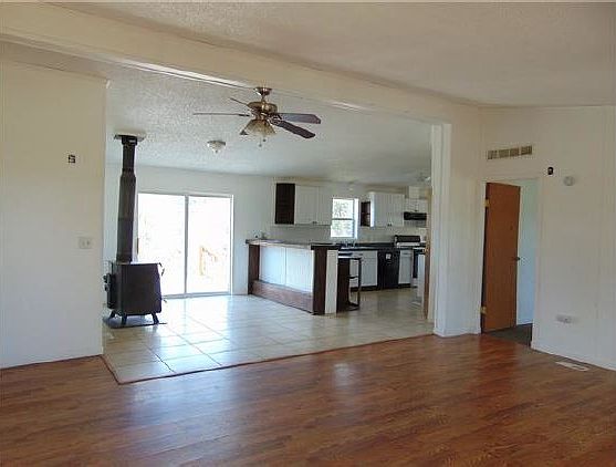 Additional Living Room