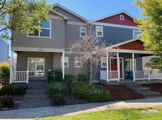 1135 Rustler Peak St, Central Pt, OR 97502