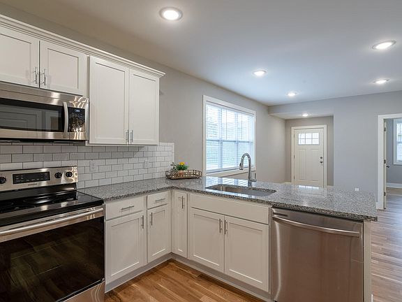 2nd image of 635 3rd St NW #1