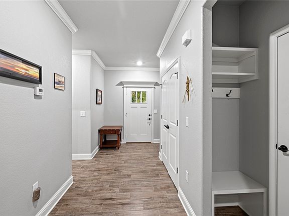 4th image of 39 Brierfield Ln