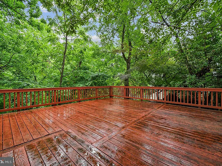 3201 Circle Hill Rd — Photo 3