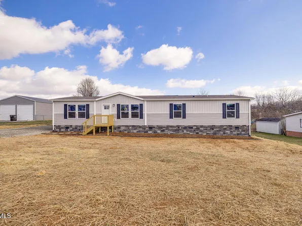 319 Lories Ln, Piney Flats, TN 37686