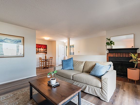 3rd image of 11328 Prospect Ave NE #D