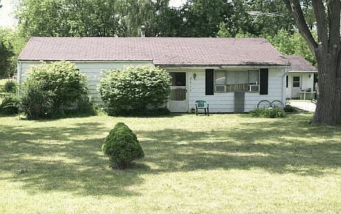 2nd image of 3610 N Old Buffalo Grove Rd