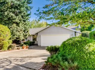 8490 SW Parkview Loop, Beaverton, OR 97008