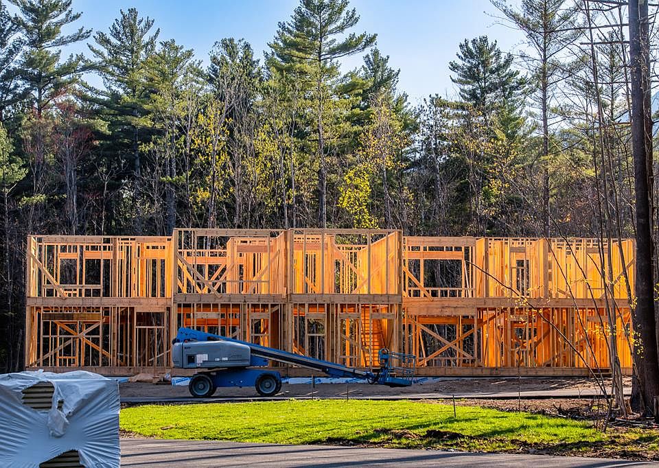 28 Bowman Ln Wilmington, NY, 12997 Apartments for Rent Zillow