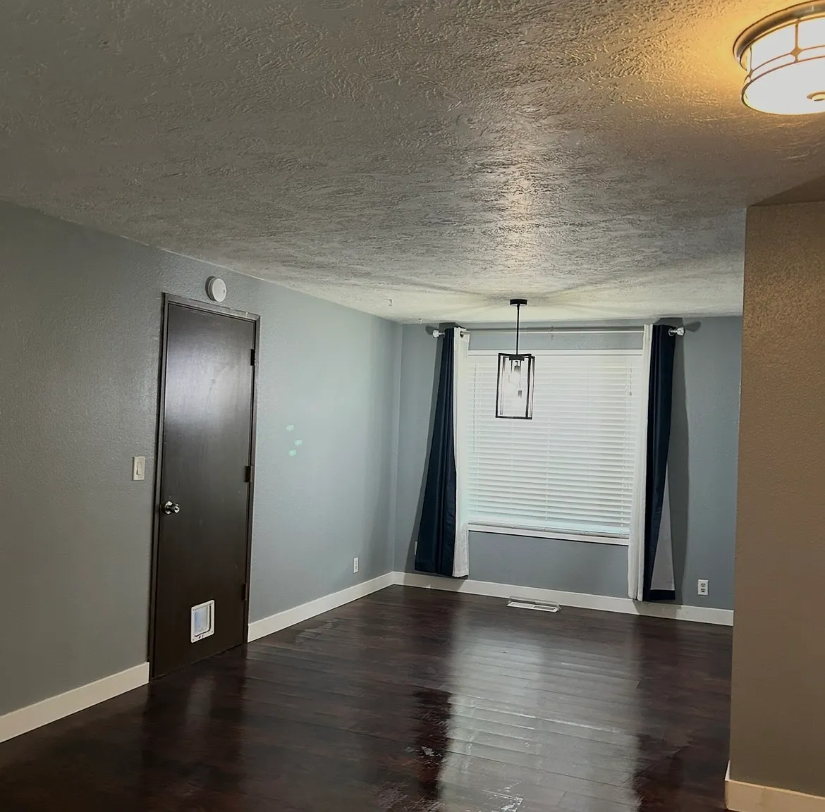 3 bed, 1068 sqft, $2,250 — Photo 4