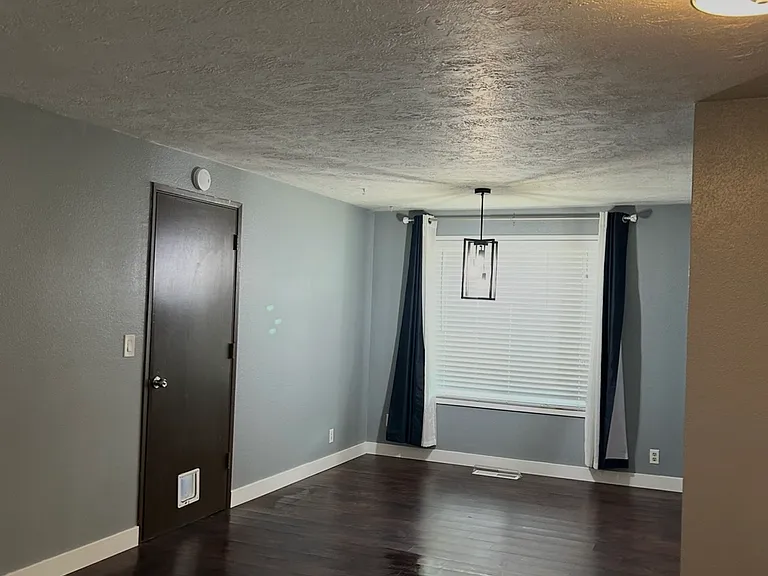 1263 Pine Ct — Photo 8