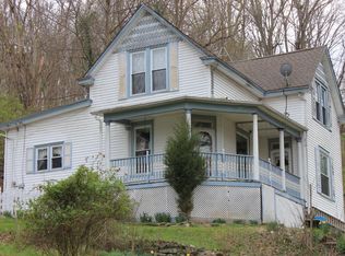 106 Langtree St, Aurora, IN 47001