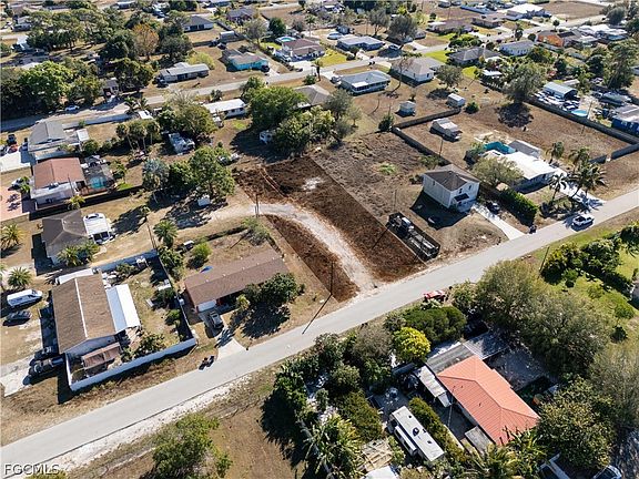 4th image of 56 Illinois Rd