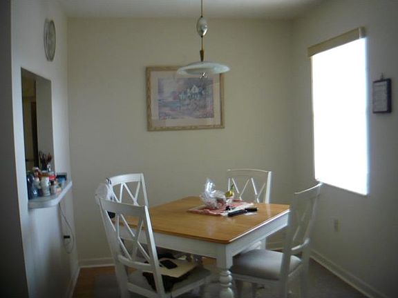 4th image of 5970 21st St N APT 14