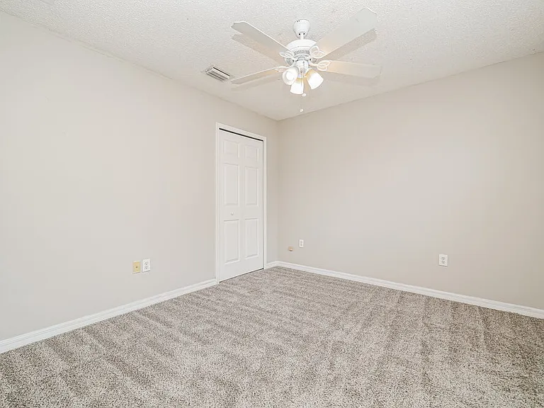11025 Whittney Chase Dr — Photo 13