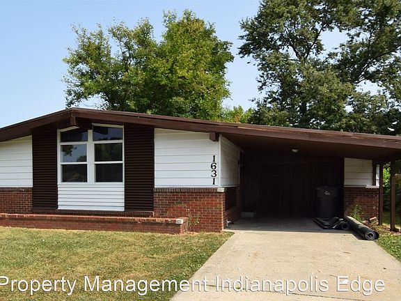2nd image of 1631 N Elmhurst Dr