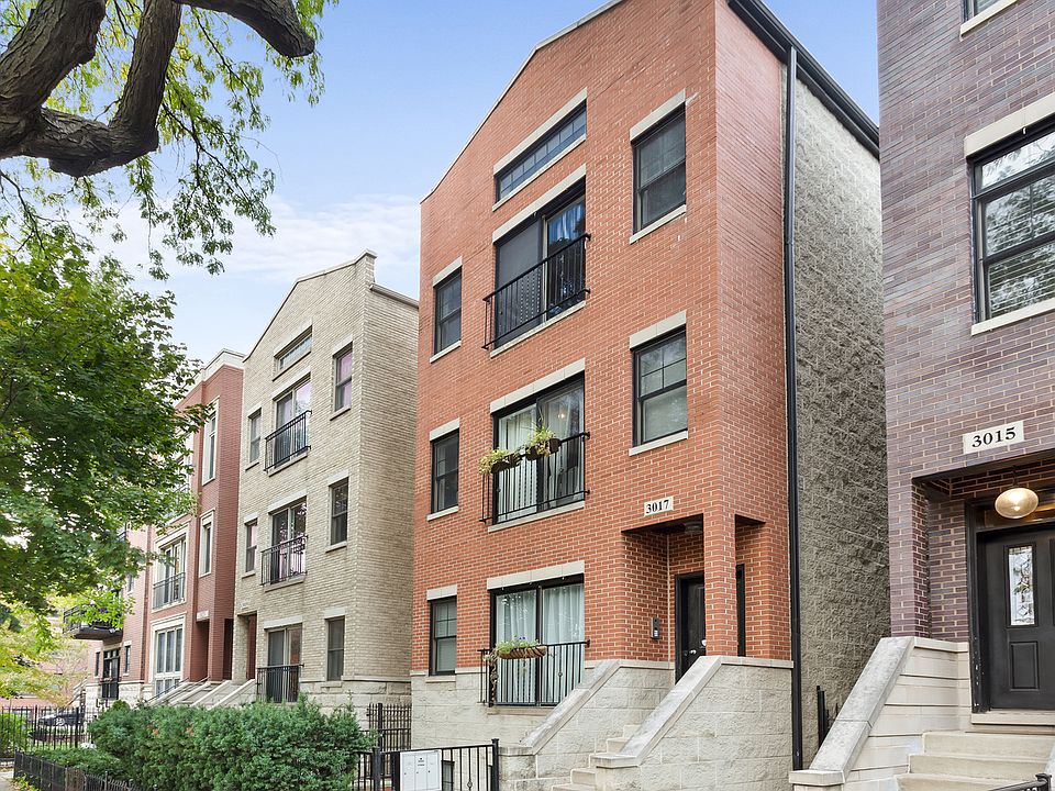 1st image of 3017 N Damen Ave #3