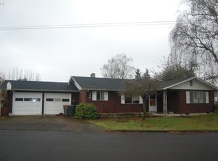 240 NE Hill St, Sheridan, OR