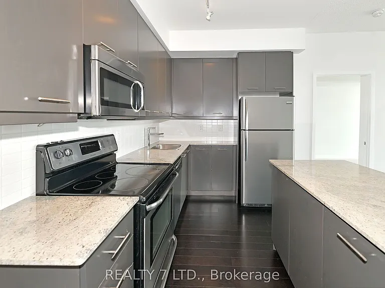 360 Square One Dr #2709 — Photo 19