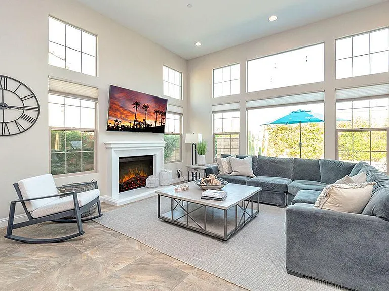 80450 Platinum Way — Photo 16
