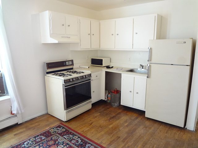 1st image of 14-23 31st Ave APT 1C