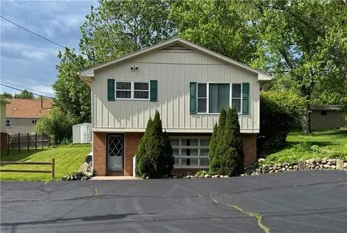 104 Lindberg Dr Photo 1