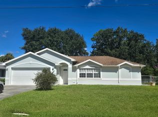 11407 Rabun Gap Dr, North Fort Myers, FL 33917