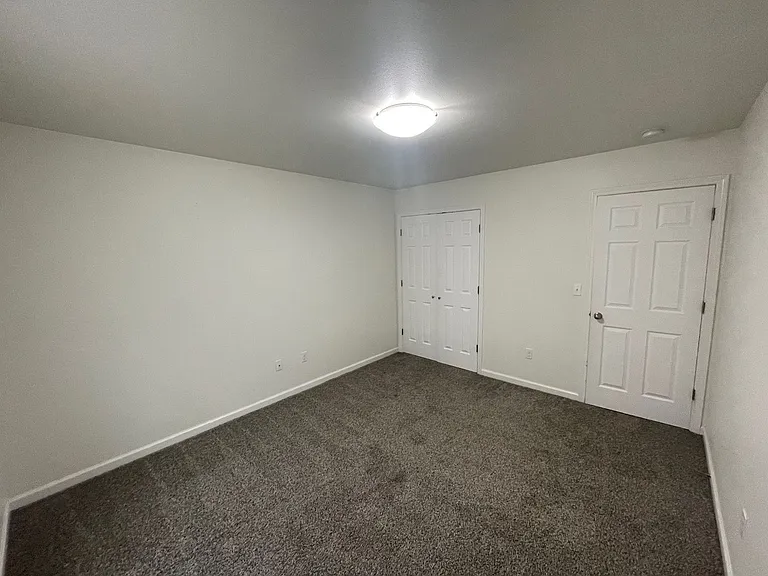 4733-4739 W Adirondack Cir — Photo 9