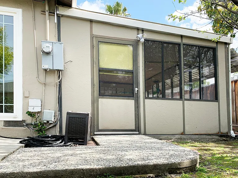 3407 Flora Vista Ave — Photo 19