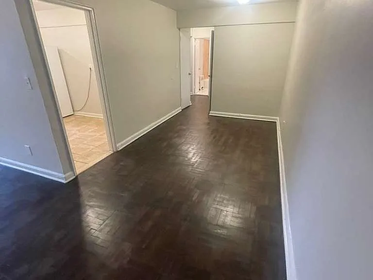 103 Chancellor Ave #12B — Photo 3