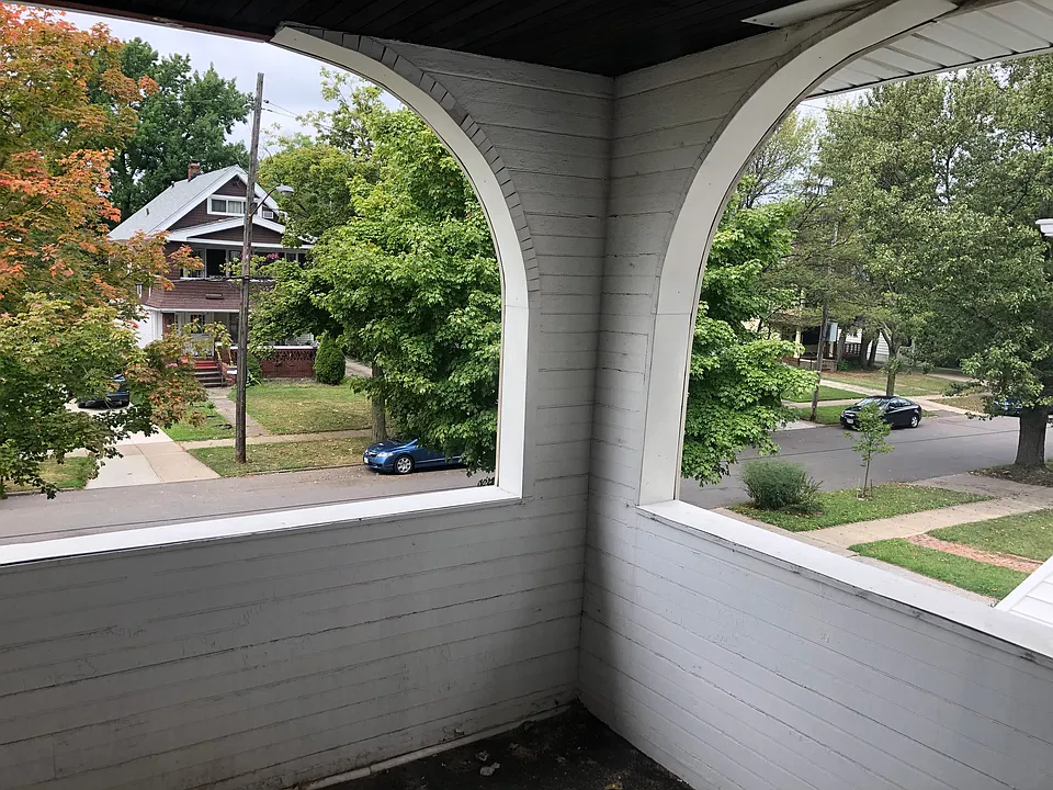 2515 East 124th Street porch view looking north