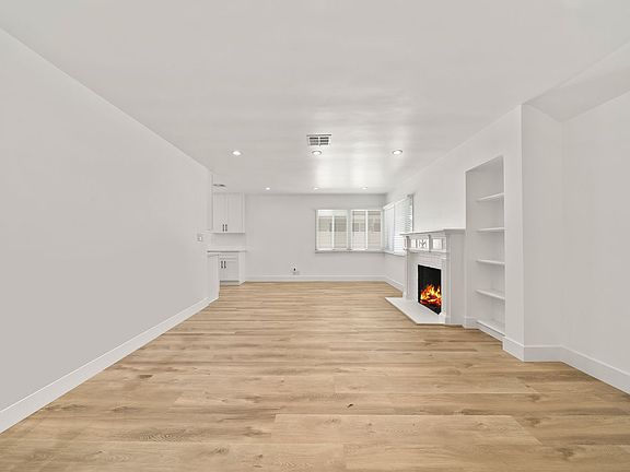 3rd image of 6153 Castana Ave #1