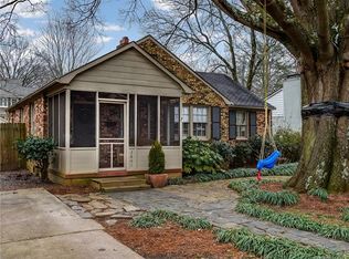 2841 Manor Rd, Charlotte, NC 28209