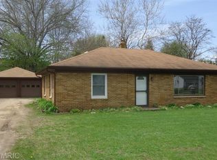 166 Liberty St, Plainwell, MI 49080