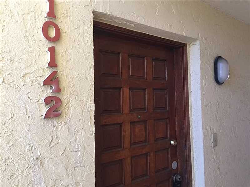1st image of 10142 NW 41st St #70-6