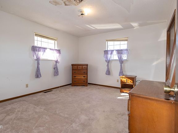 4th image of 10224 Bob Gray Rd