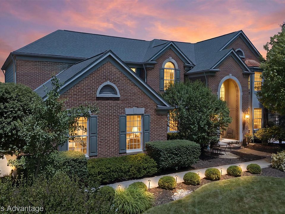 1st image of 44559 White Pine Cir E