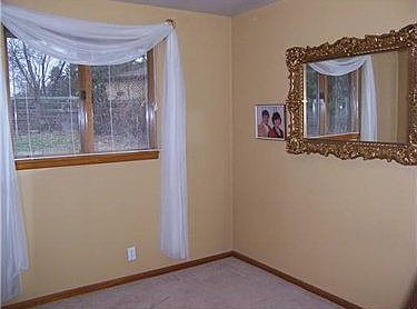 1st image of 713 1/2 Maple Dr