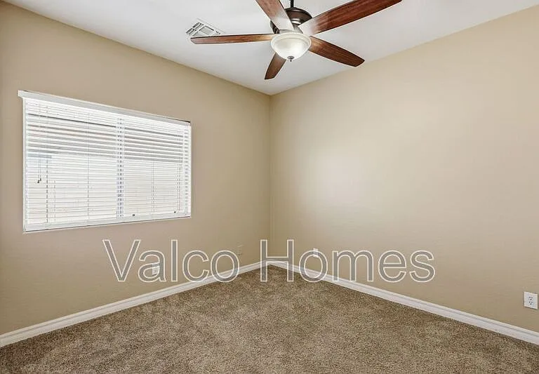 2717 E Ficus Way — Photo 19